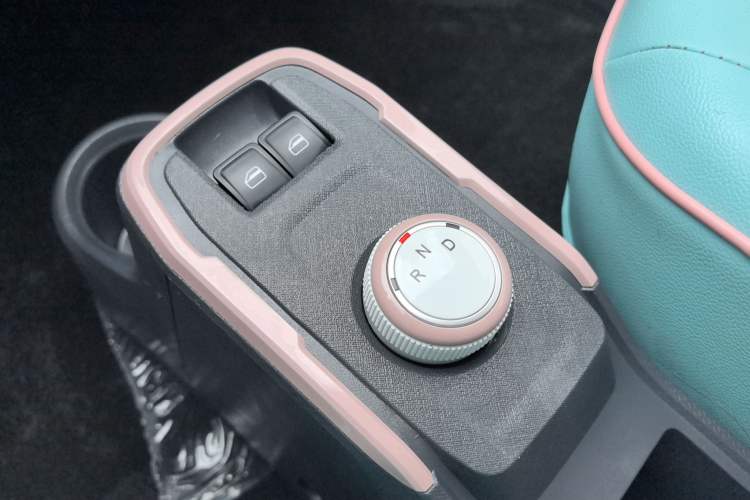 Used Chery QQ Ice Cream 2024 170km Sundae Gear Lever