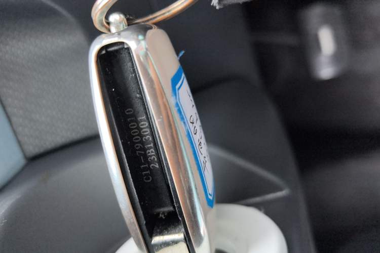 Used Chery QQ Ice Cream 2024 170km Sundae Interior 1