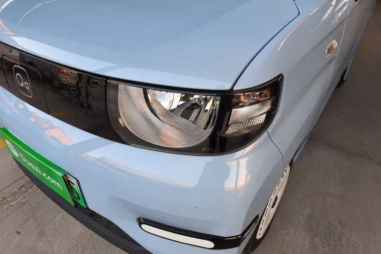 Used Chery QQ Ice Cream 2024 120km Milkshake Left Front Headlight