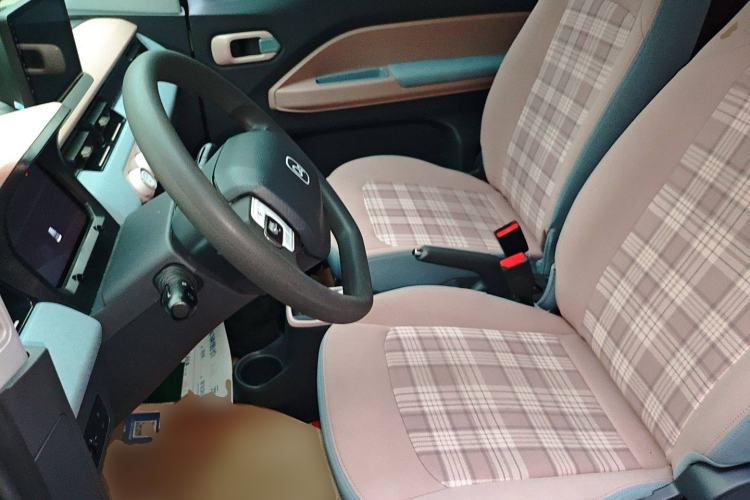 Used Chery QQ Ice Cream 2024 Edition Youth Version 205km Sundae Left Front Seat