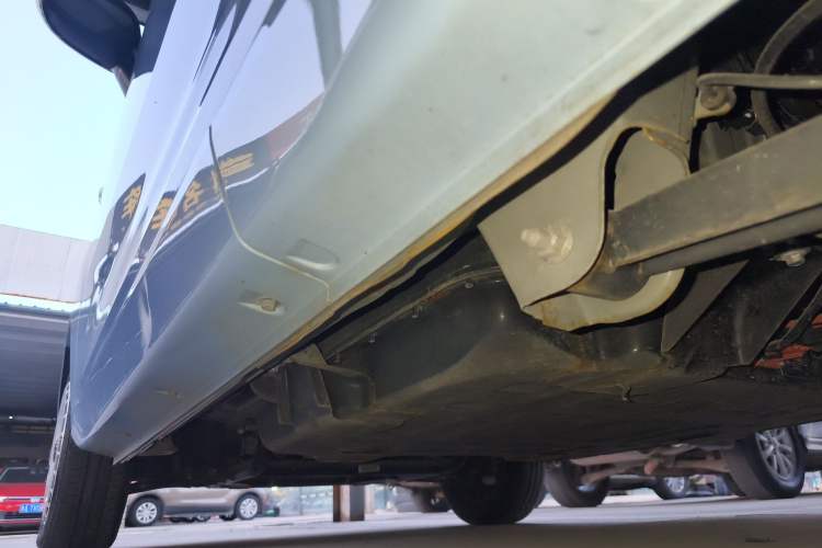 Used Chery QQ Ice Cream 2024 120km Milkshake Left Side Sill