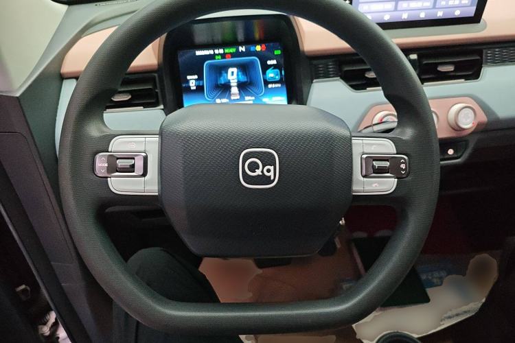 Used Chery QQ Ice Cream 2024 Edition Youth Version 205km Sundae Steering Wheel