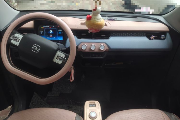 Used Chery QQ Ice Cream 2024 205km Sundae+ Center Console