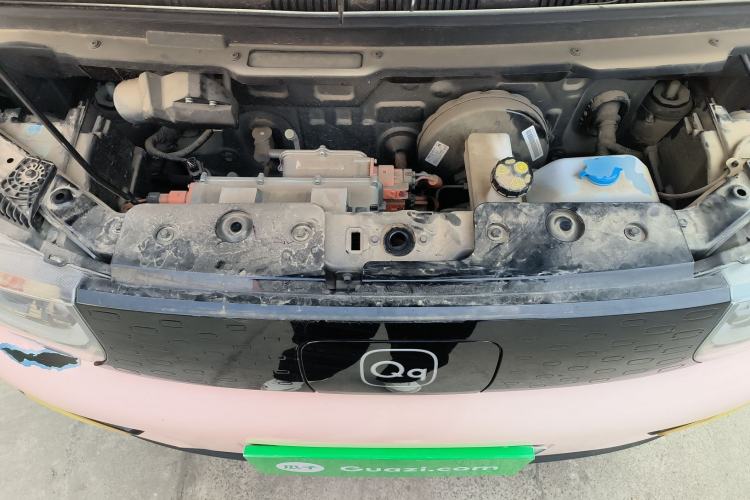 Used Chery QQ Ice Cream 2024 Youth Edition 205km Milkshake Engine Bay