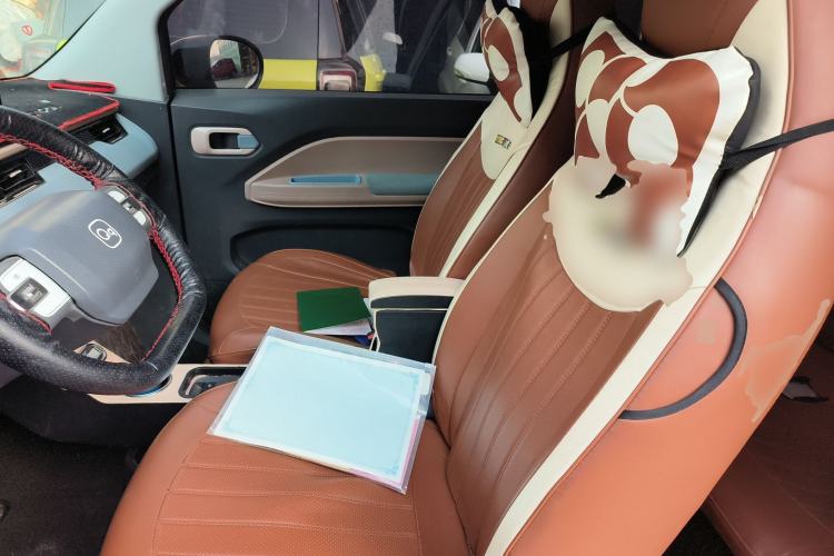 Used Chery QQ Ice Cream 2024 Youth Edition 205km Milkshake Left Front Seat