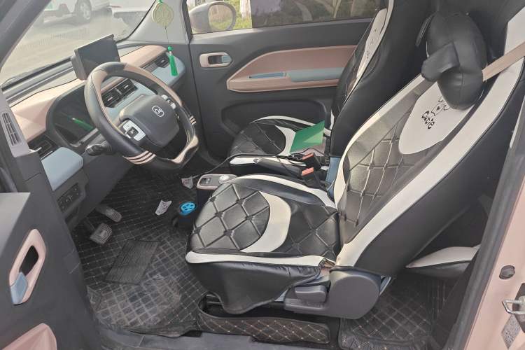 Used Chery QQ Ice Cream 2024 Edition Youth Version 205km Sundae Left Front Seat