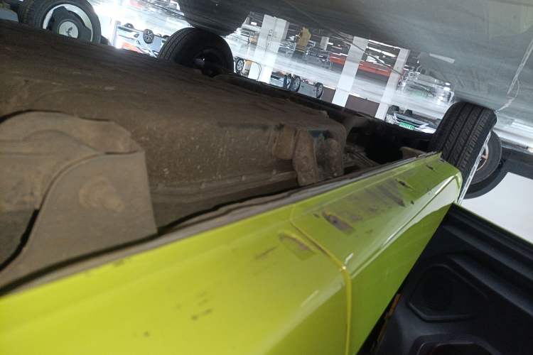 Used Chery QQ Ice Cream 2024 Youth Edition 205km Milkshake Left Side Sill
