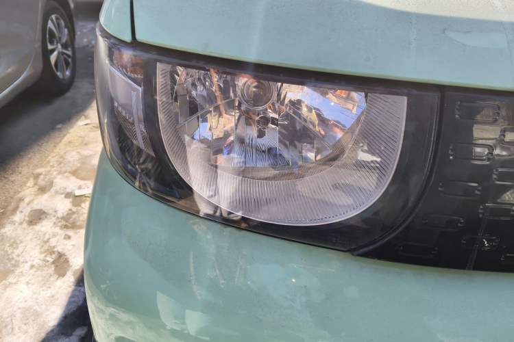 Used Chery QQ Ice Cream 2024 Edition Youth Version 120km Milkshake Right Front Headlight