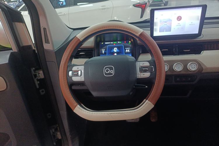 Used Chery QQ Ice Cream 2024 Youth Edition 205km Milkshake Steering Wheel