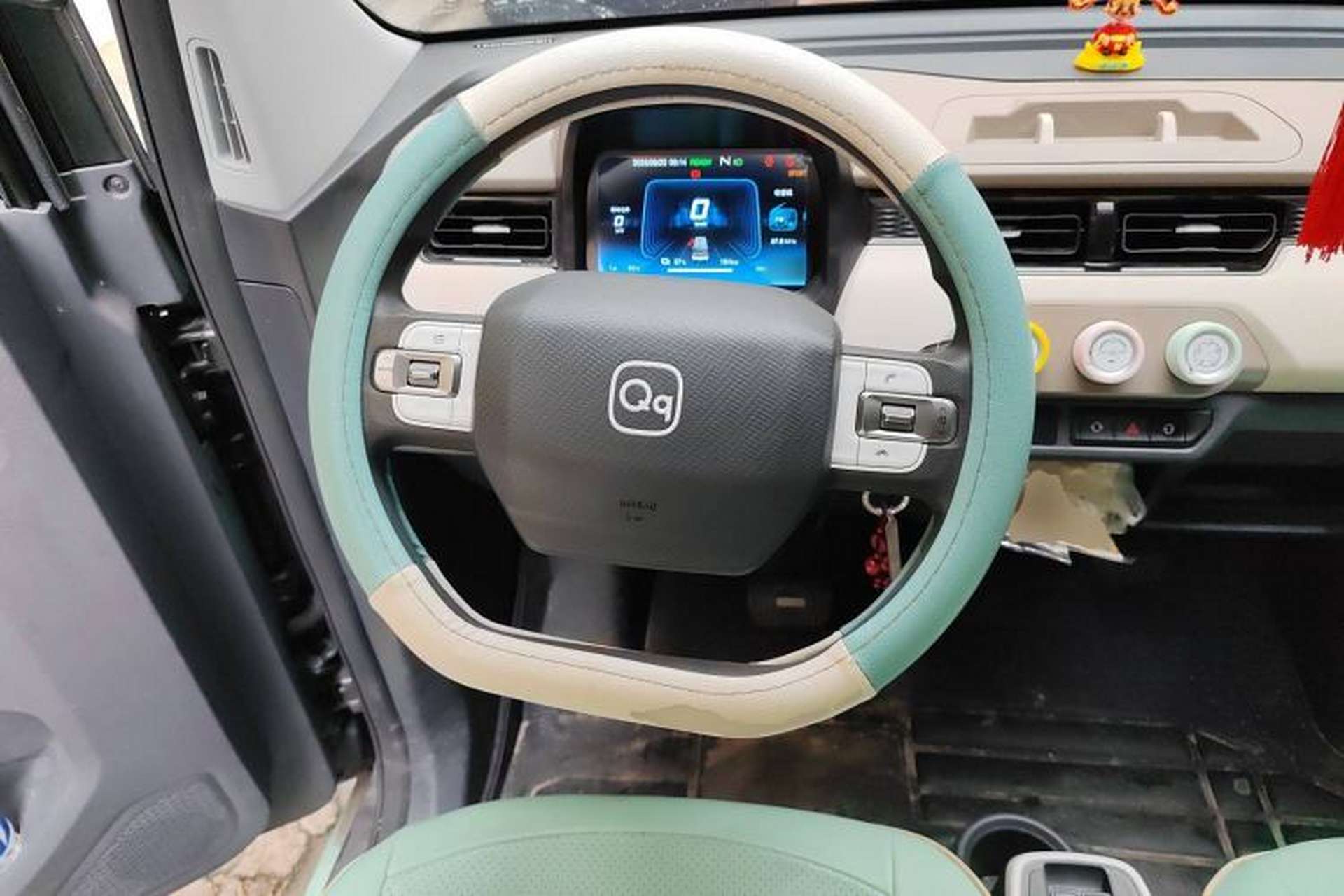 Used Chery QQ Ice Cream 2024 170km Sundae Steering Wheel