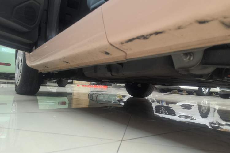Used Chery QQ Ice Cream 2024 170km Sundae Left Side Sill