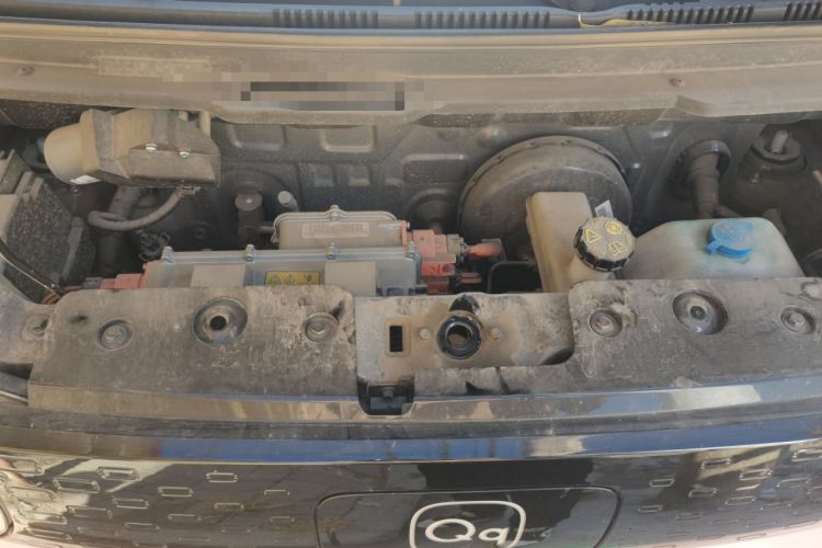 Used Chery QQ Ice Cream 2024 Edition Youth Version 205km Sundae Engine Bay