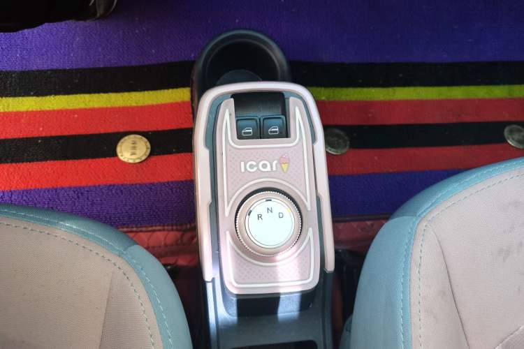 Used Chery QQ Ice Cream 2024 Edition Youth Version 205km Sundae Gear Lever
