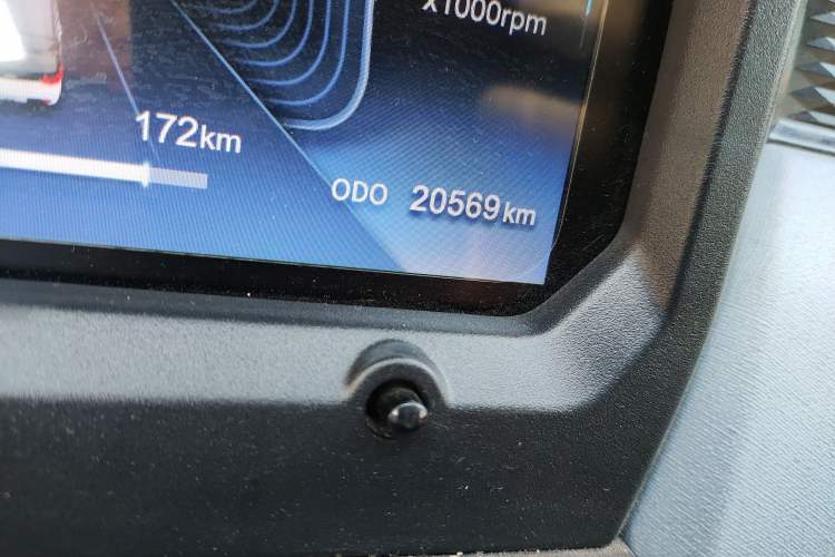 Used Chery QQ Ice Cream 2024 Facelifted 205km Sundae Odometer Close Up