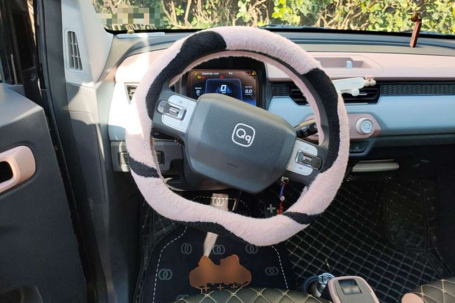 Used Chery QQ Ice Cream 2024 Facelifted 205km Sundae Steering Wheel