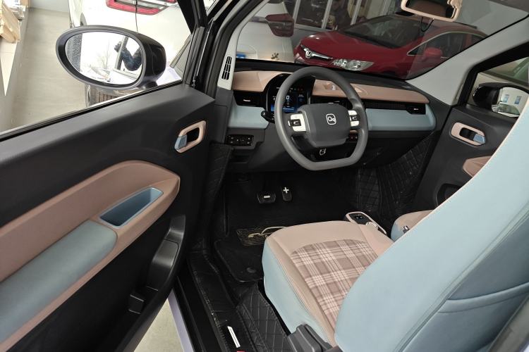 Used Chery QQ Ice Cream 2024 170km Sundae Driver Seat