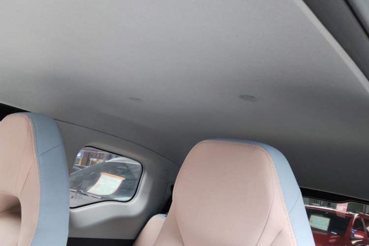 Used Chery QQ Ice Cream 2024 120km Cone Headliner
