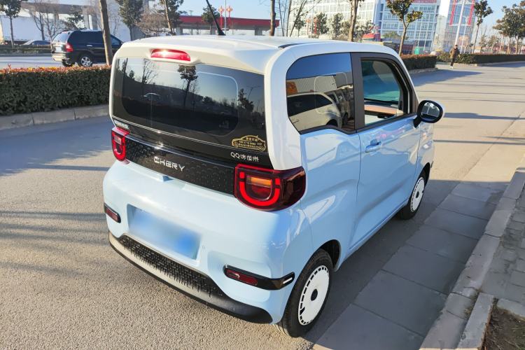 Used Chery QQ Ice Cream 2024 Youth Edition 205km Milkshake Rear Right 45 Deg