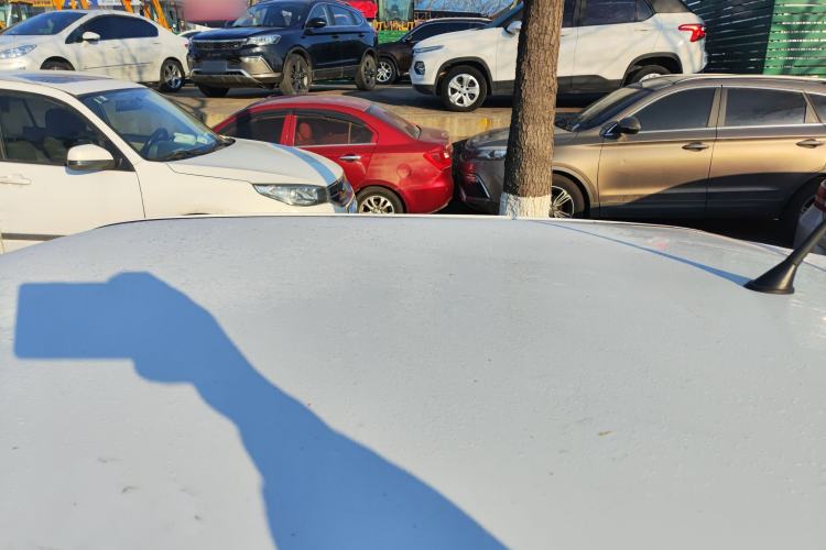 Used Chery QQ Ice Cream 2024 Youth Edition 205km Milkshake Roof