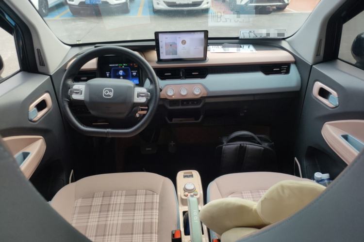 Used Chery QQ Ice Cream 2024 205km Sundae+ Interior 2