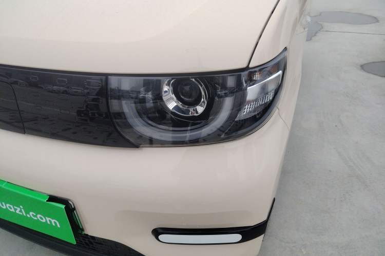 Used Chery QQ Ice Cream 2024 Edition Youth Version 205km Sundae Left Front Headlight