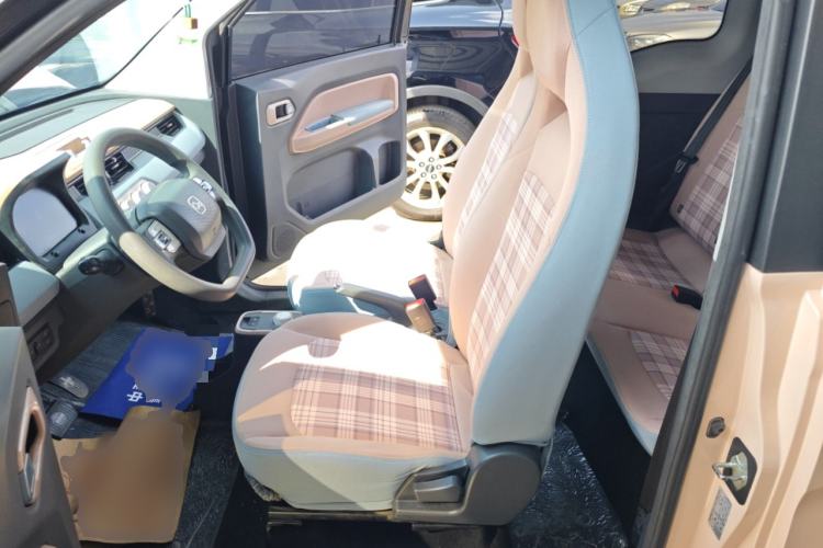 Used Chery QQ Ice Cream 2024 Facelifted 205km Sundae Left Front Seat