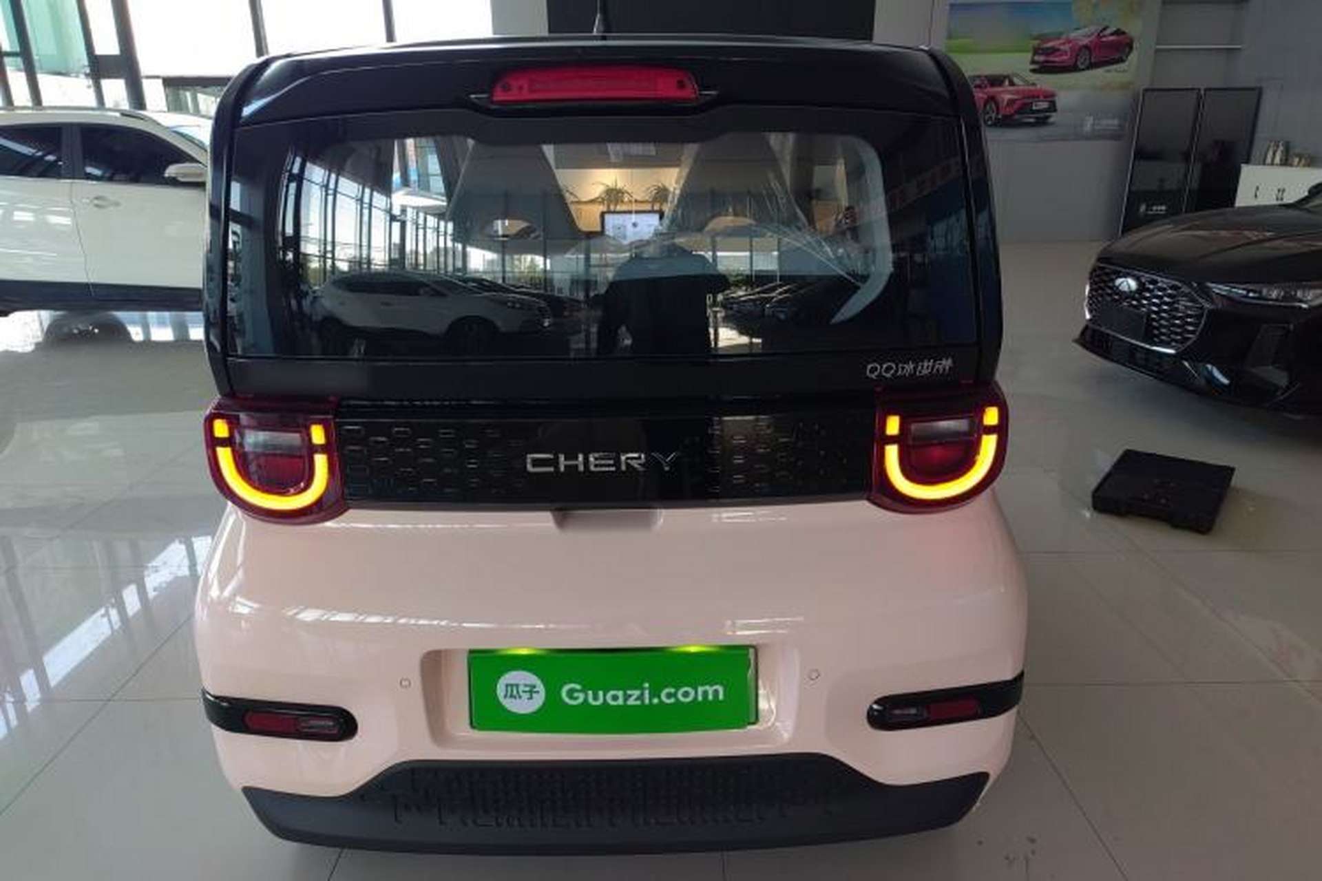 Used Chery QQ Ice Cream 2024 Edition Youth Version 205km Sundae Rear