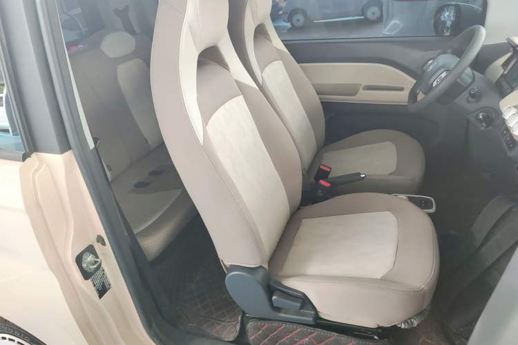 Used Chery QQ Ice Cream 2024 Facelifted 205km Sundae Right Front Seat