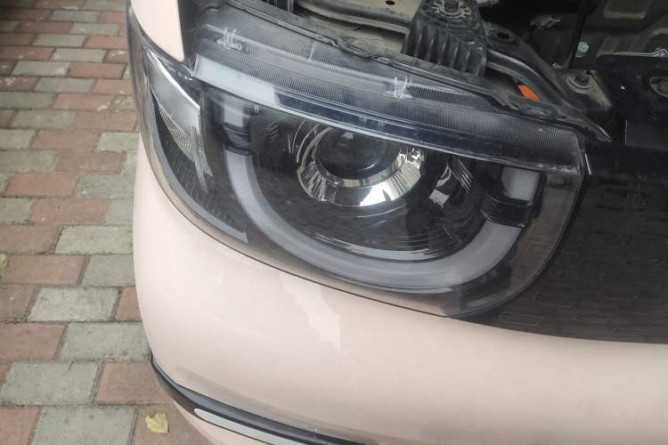 Used Chery QQ Ice Cream 2024 205km Sundae+ Right Front Headlight
