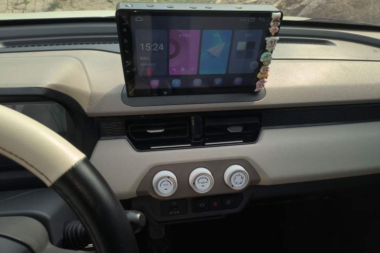 Used Chery QQ Ice Cream 2024 120km Milkshake Audio And AC Panel