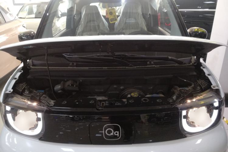 Used Chery QQ Ice Cream 2024 Edition Youth Version 205km Sundae Engine Bay