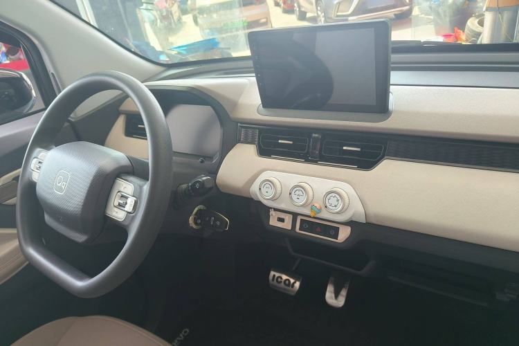 Used Chery QQ Ice Cream 2024 Facelifted 205km Sundae Interior 3