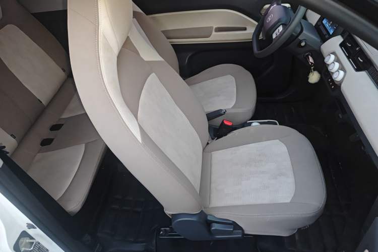 Used Chery QQ Ice Cream 2024 170km Sundae Right Front Seat