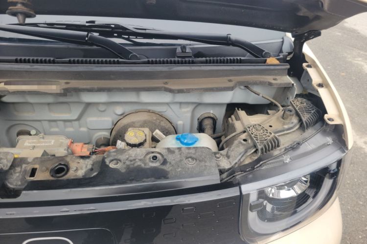 Used Chery QQ Ice Cream 2024 170km Sundae Engine Bay Left