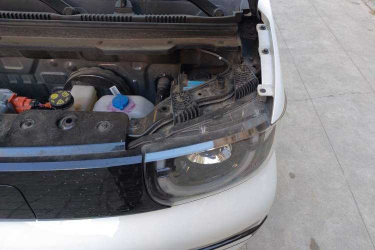 Used Chery QQ Ice Cream 2025 155km Sundae Edition Engine Bay Left