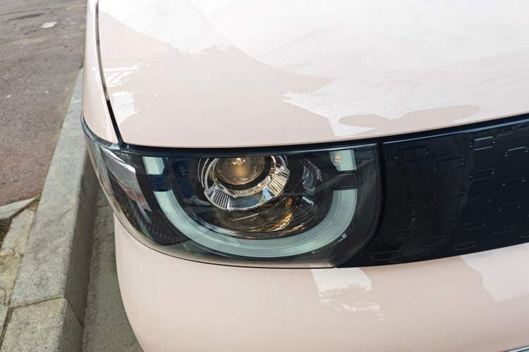 Used Chery QQ Ice Cream 2025 155km Sundae Edition Right Front Headlight