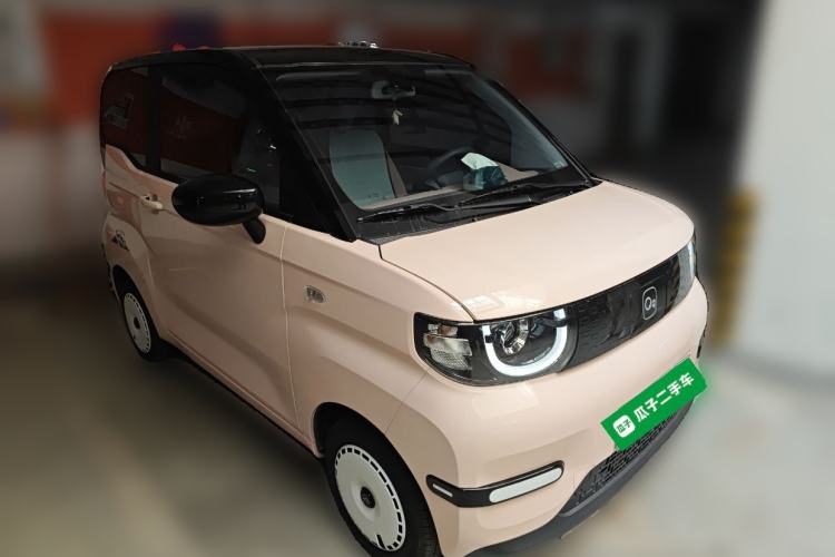 Used Chery QQ Ice Cream 2025 155km Sundae Edition Front Right 45 Deg