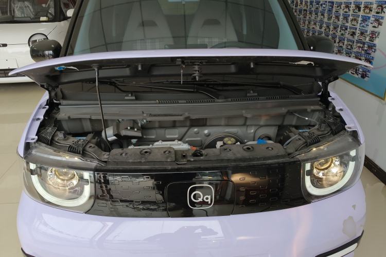 Used Chery QQ Ice Cream 2025 205km Qi Energy Version Engine Bay