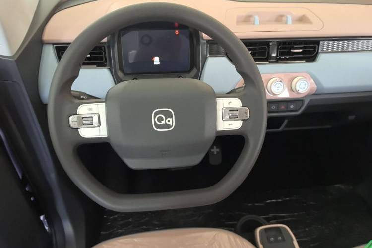 Used Chery QQ Ice Cream 2025 155km Sundae Edition Interior 1