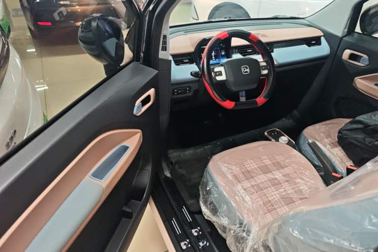 Used Chery QQ Ice Cream 2025 155km Sundae Edition Driver Seat