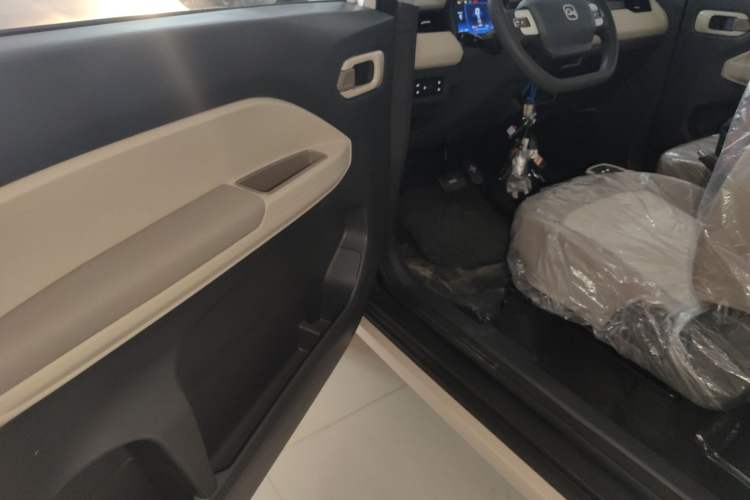 Used Chery QQ Ice Cream 2025 205km Qi Energy Version Driver Seat