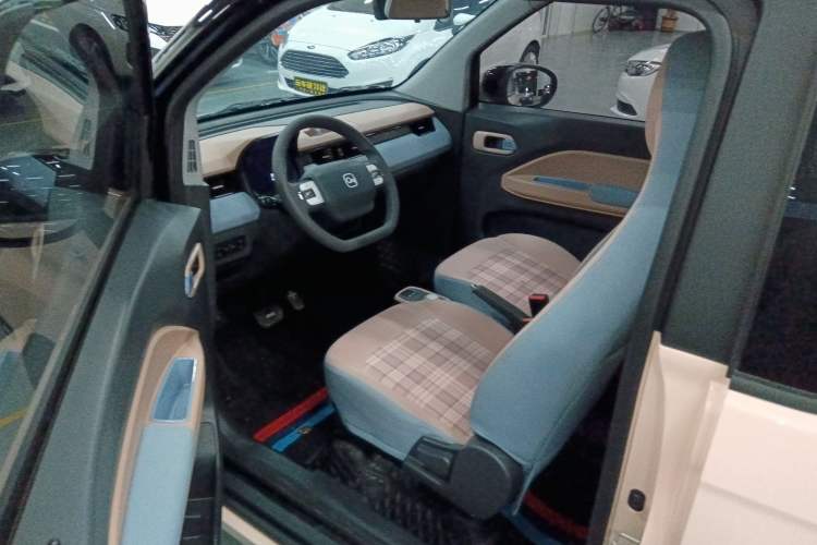 Used Chery QQ Ice Cream 2025 155km Sundae Edition Driver Seat