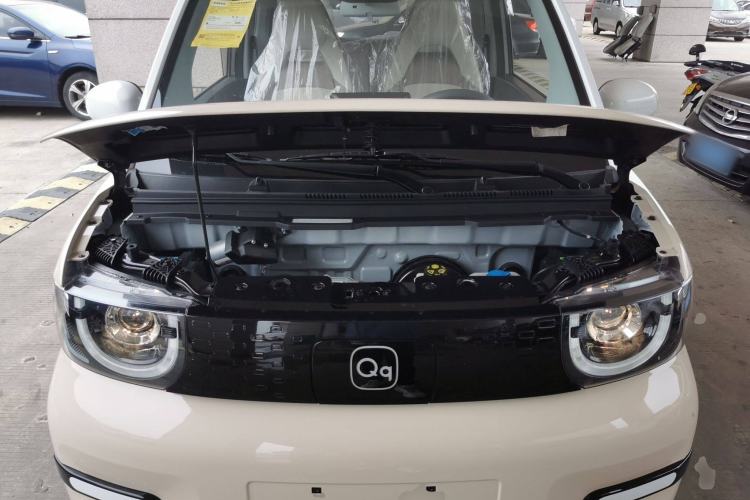 Used Chery QQ Ice Cream 2025 Model 205km Sundae Edition Engine Bay