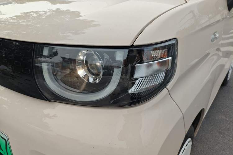Used Chery QQ Ice Cream 2025 155km Sundae Edition Left Front Headlight