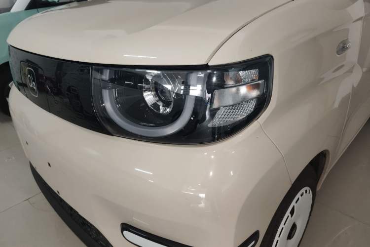Used Chery QQ Ice Cream 2025 205km Qi Energy Version Left Front Headlight