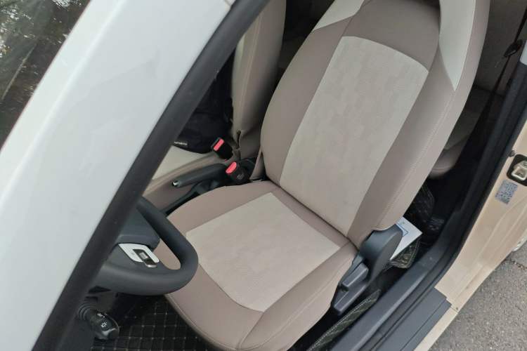 Used Chery QQ Ice Cream 2025 155km Sundae Edition Left Front Seat