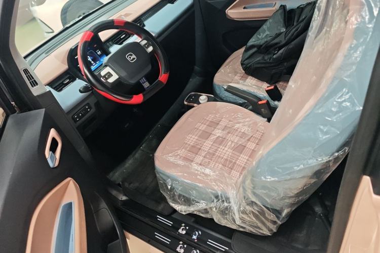 Used Chery QQ Ice Cream 2025 155km Sundae Edition Left Front Seat