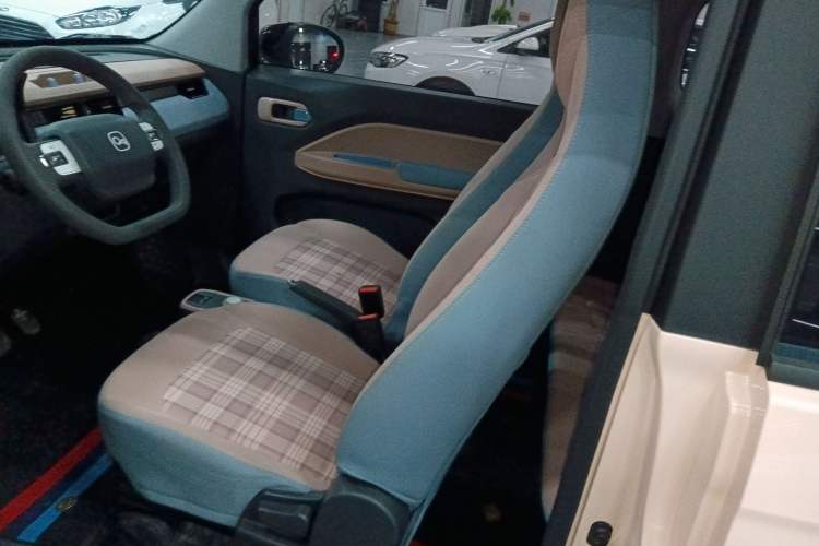 Used Chery QQ Ice Cream 2025 155km Sundae Edition Left Front Seat