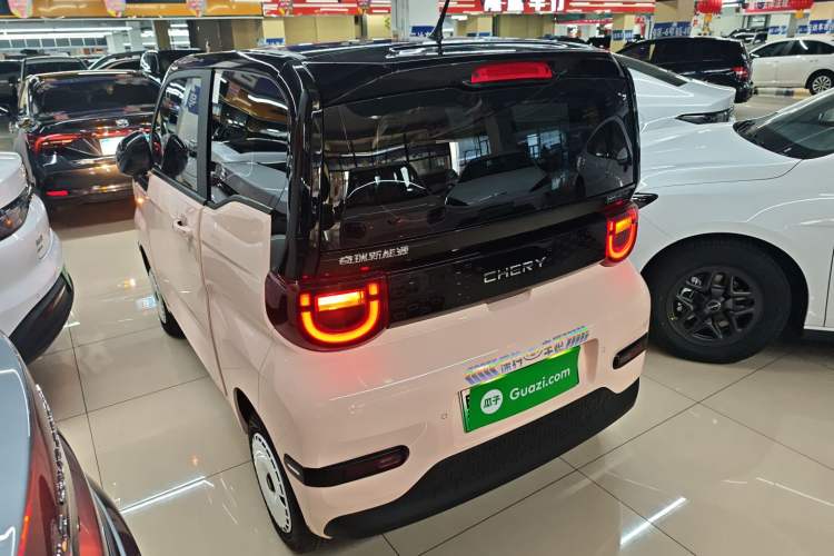 Used Chery QQ Ice Cream 2025 155km Sundae Edition Rear Left 45 Deg