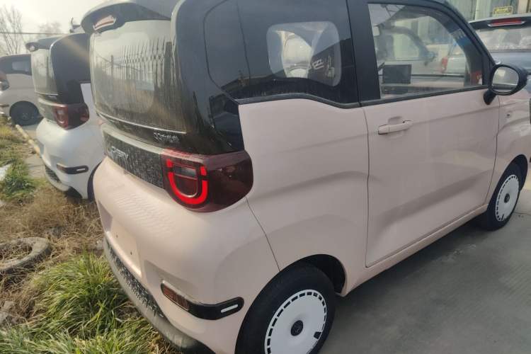 Used Chery QQ Ice Cream 2025 205km Qi Energy Version Rear Right 45 Deg